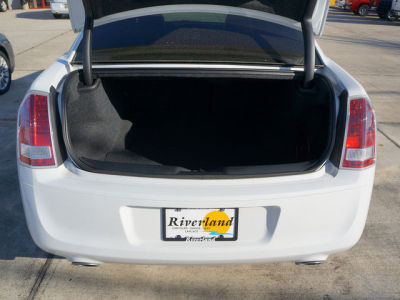 2012 Chrysler 300  S V6