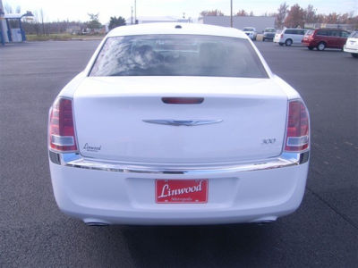 2012 Chrysler 300  Limited