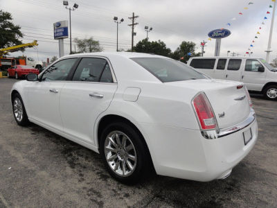 2012 Chrysler 300 Limited