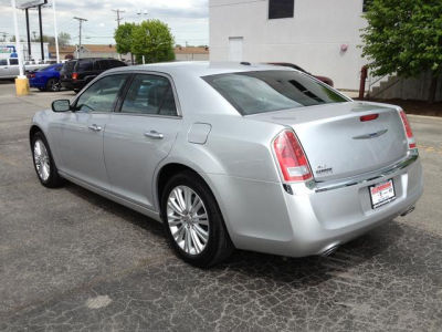2012 Chrysler 300 Limited