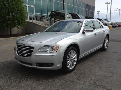 2012 Chrysler 300 Limited
