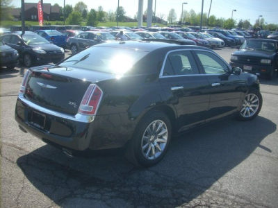 2011 Chrysler 300 300C