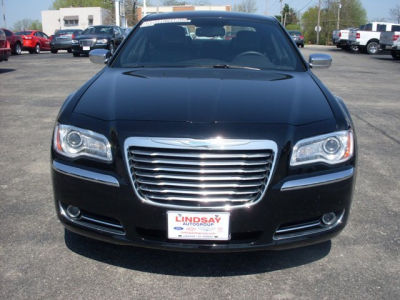 2012 Chrysler 300 Limited