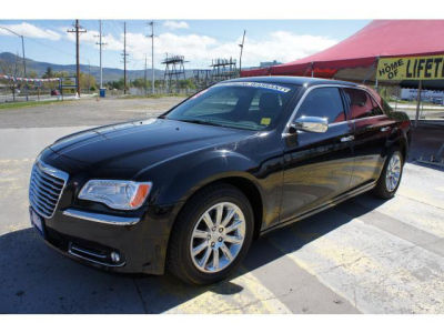 2012 Chrysler 300 Limited
