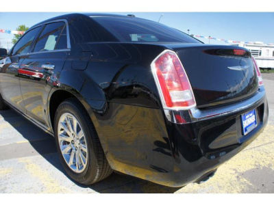 2012 Chrysler 300 Limited