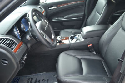 2013 Chrysler 300