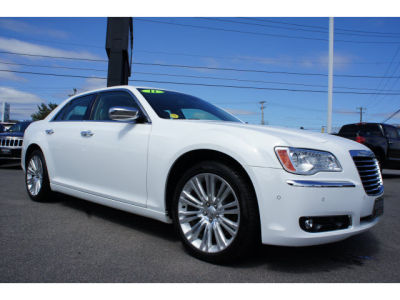 2011 Chrysler 300  Limited