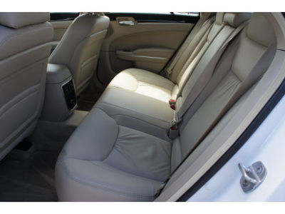 2011 Chrysler 300 Limited