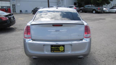 2011 Chrysler 300  Limited