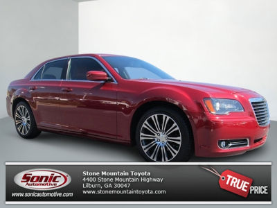 2012 Chrysler 300  S V6