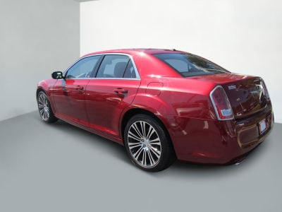 2012 Chrysler 300  S V6