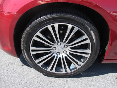 2012 Chrysler 300  S V6