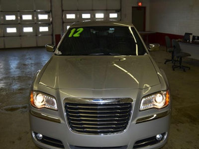 2012 Chrysler 300  Limited