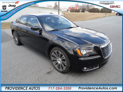 2012 Chrysler 300  S V6