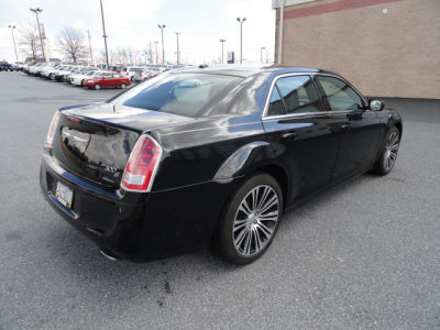 2012 Chrysler 300  S V6