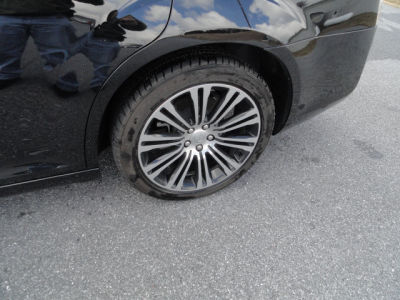 2012 Chrysler 300  S V6