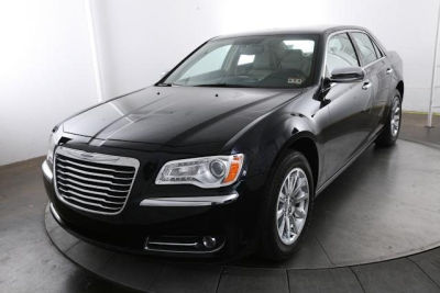 2011 Chrysler 300  Limited