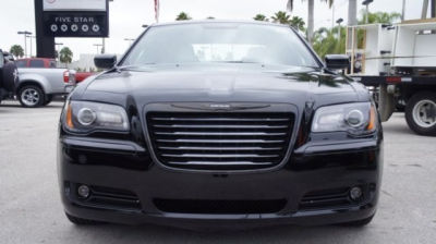 2012 Chrysler 300  S V6