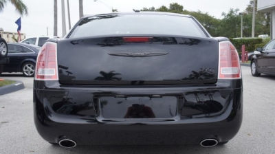 2012 Chrysler 300  S V6