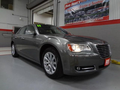 2011 Chrysler 300  Limited