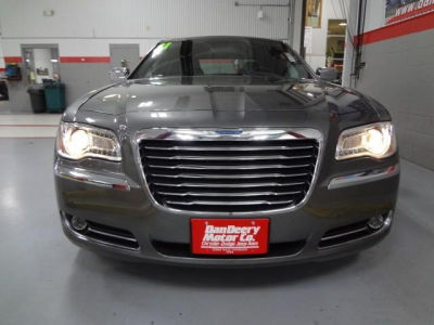 2011 Chrysler 300  Limited