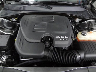 2011 Chrysler 300  Limited