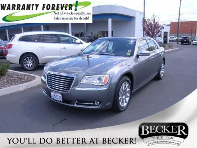 2011 Chrysler 300  Limited