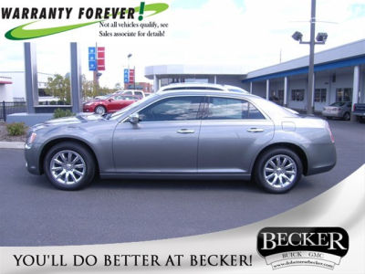 2011 Chrysler 300  Limited