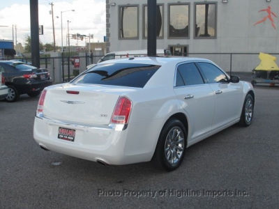 2012 Chrysler 300  Limited