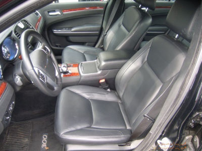 2012 Chrysler 300  Limited