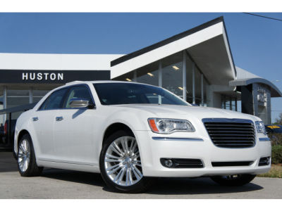 2011 Chrysler 300  Limited