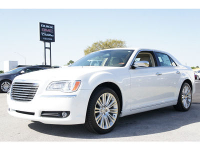 2011 Chrysler 300 Limited