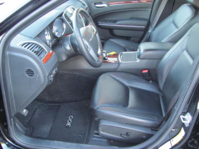 2012 Chrysler 300  Limited