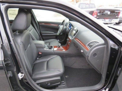 2013 Chrysler 300