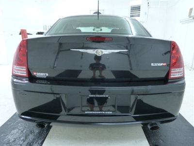 2008 Chrysler 300  C SRT8