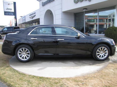 2012 Chrysler 300 Limited