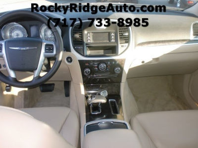 2012 Chrysler 300  Limited