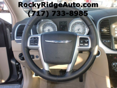 2012 Chrysler 300  Limited