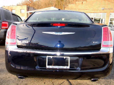 2012 Chrysler 300 Limited