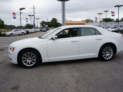 2012 Chrysler 300 Limited