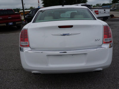 2012 Chrysler 300 Limited