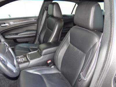 2011 Chrysler 300  Limited