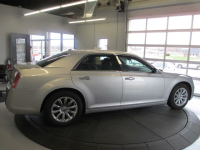 2012 Chrysler 300 Limited