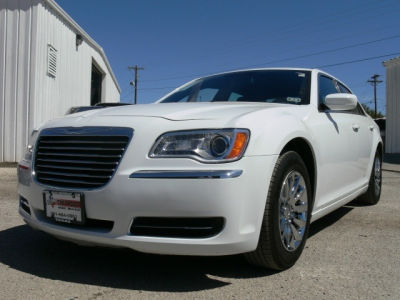 2013 Chrysler 300 Base
