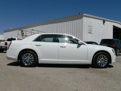 2013 Chrysler 300 Base