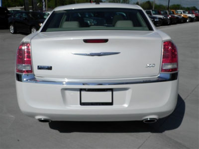 2011 Chrysler 300  Limited