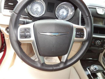 2012 Chrysler 300  Limited