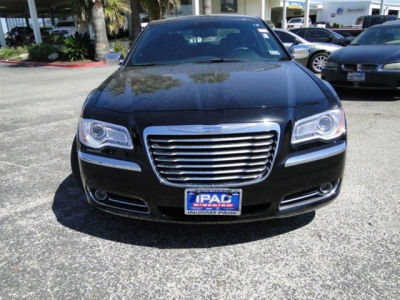 2012 Chrysler 300 Limited