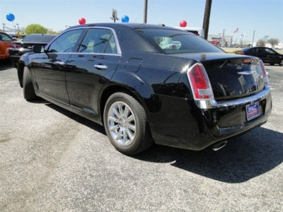 2012 Chrysler 300 Limited