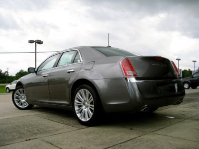 2011 Chrysler 300 Limited